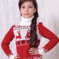 Детский свитер с оленями красный - Детский свитер с оленями красный