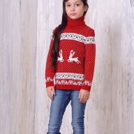 Детский свитер с оленями красный - Детский свитер с оленями красный