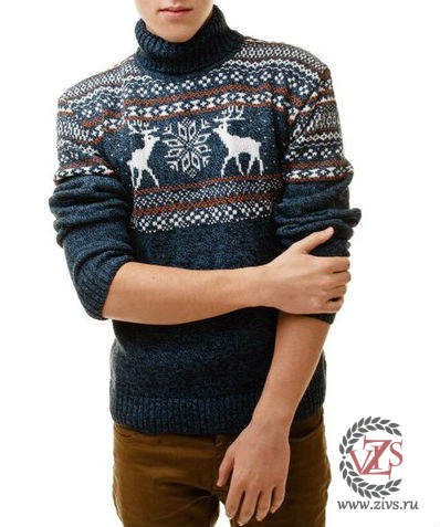 Мужской пуловер с оленями связан спицами